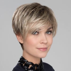 Fenja Small Straight Wig | Hair Power Collection by Ellen Wille
