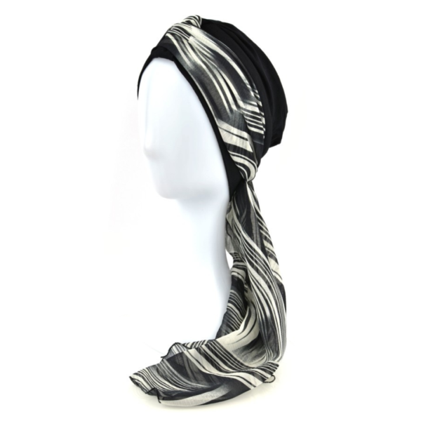 Laura Hat & Scarf Set | Black Patterned | Rokoko - Image 2