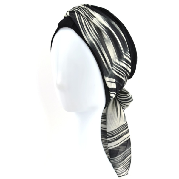 Laura Hat & Scarf Set | Black Patterned | Rokoko - Image 4