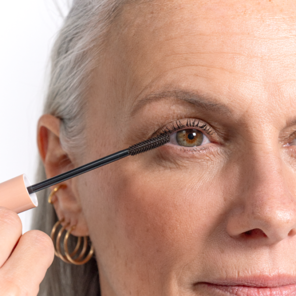 Mascara | Weakened, Brittle Eyelashes | Meme - Image 2